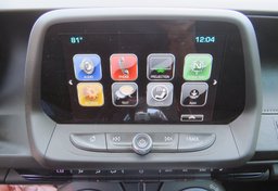 2018 Chevrolet Camaro - Thumbnail 33