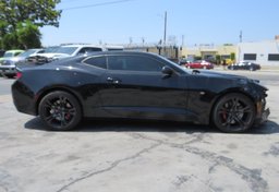 2018 Chevrolet Camaro - Thumbnail 2