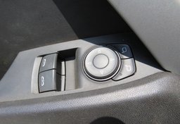 2018 Chevrolet Camaro - Thumbnail 27