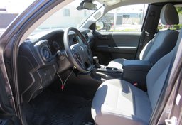 2023 Toyota Tacoma - Thumbnail 29