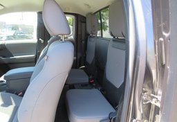 2023 Toyota Tacoma - Thumbnail 23