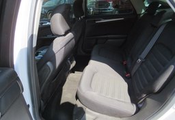 2015 Ford Fusion - Thumbnail 32