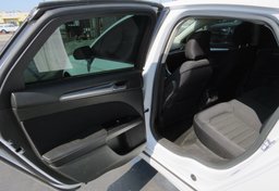 2015 Ford Fusion - Thumbnail 24