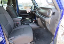 2018 Jeep Wrangler Unlimited - Thumbnail 34