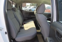 2017 Toyota Tacoma - Thumbnail 31