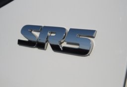 2017 Toyota Tacoma - Thumbnail 21