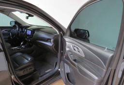 2021 Chevrolet Traverse - Thumbnail 22