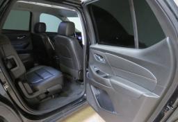 2021 Chevrolet Traverse - Thumbnail 24