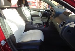 2018 Dodge Charger - Thumbnail 22