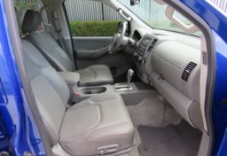 2012 Nissan Frontier - Thumbnail 30