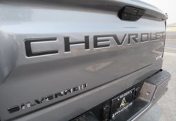 2019 Chevrolet Silverado 1500 - Thumbnail 15