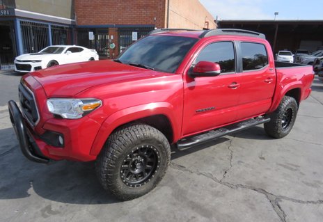Picture of 2021 Toyota Tacoma 4WD