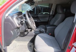 2021 Toyota Tacoma 4WD - Thumbnail 30