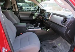 2021 Toyota Tacoma 4WD - Thumbnail 31