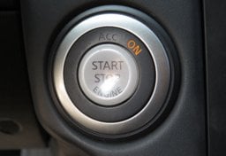 2016 Nissan 370Z - Thumbnail 26