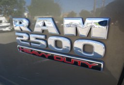 2013 Ram 2500 - Thumbnail 19