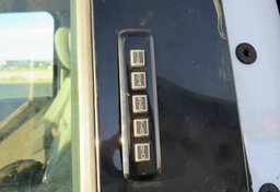 2019 Ford F-150 - Thumbnail 16