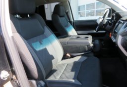 2016 Toyota Tundra 4WD Truck - Thumbnail 25