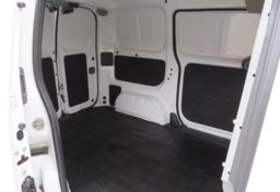 2017 Chevrolet City Express Cargo Van - Thumbnail 28