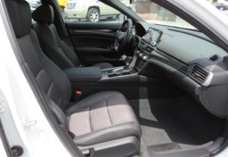 2020 Honda Accord Sedan - Thumbnail 27