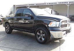 2016 Ram 1500 - Thumbnail 3