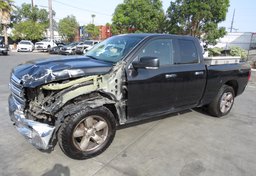 2016 Ram 1500 - Thumbnail 2