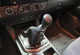 2016 Toyota Tacoma - Thumbnail 35