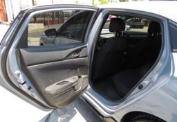 2019 Honda Civic Hatchback - Thumbnail 22