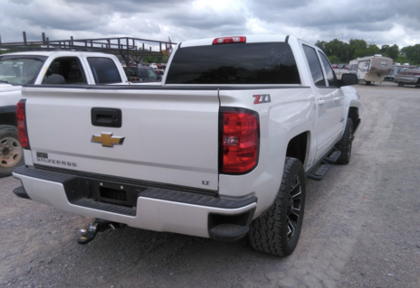 Picture of 2018 Chevrolet Silverado 1500