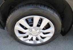 2017 Toyota Corolla - Thumbnail 34