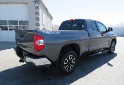 2014 Toyota Tundra 4WD Truck - Thumbnail 7
