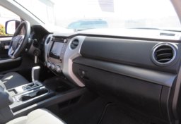 2014 Toyota Tundra 4WD Truck - Thumbnail 27