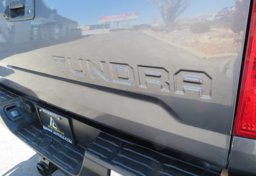 2014 Toyota Tundra 4WD Truck - Thumbnail 21