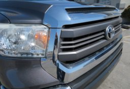 2014 Toyota Tundra 4WD Truck - Thumbnail 22