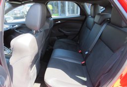 2018 Ford Focus - Thumbnail 29