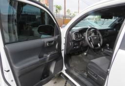 2022 Toyota Tacoma 4WD - Thumbnail 22