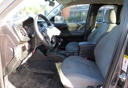 2016 Toyota Tacoma - Thumbnail 24