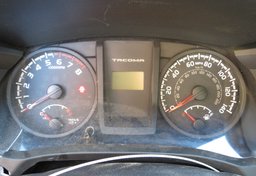 2016 Toyota Tacoma - Thumbnail 30