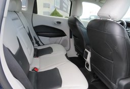 2018 Jeep Compass - Thumbnail 35