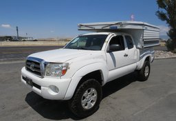 2010 Toyota Tacoma - Thumbnail 6
