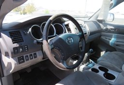 2010 Toyota Tacoma - Thumbnail 23