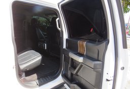 2019 Ford F-150 - Thumbnail 27