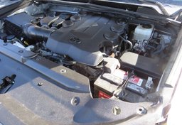 2013 Toyota 4Runner - Thumbnail 17