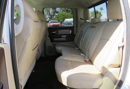 2015 Ram 1500 - Thumbnail 28