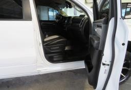 2019 Ram 1500 - Thumbnail 35