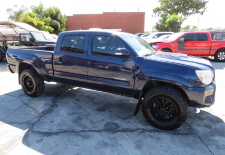 Picture of 2012 Toyota Tacoma