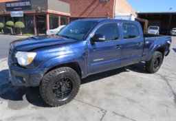 2012 Toyota Tacoma - Thumbnail 2