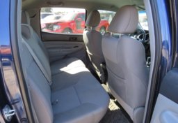 2012 Toyota Tacoma - Thumbnail 31