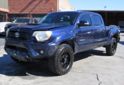 2012 Toyota Tacoma - Thumbnail 4