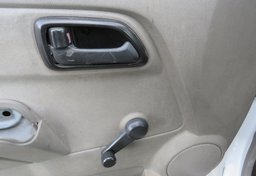 2005 Chevrolet Colorado - Thumbnail 32